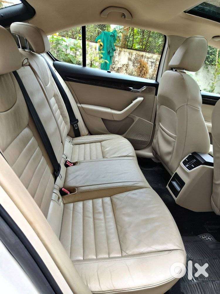 Skoda Octavia 1.8 Elegance Tsi At, 2016, Petrol