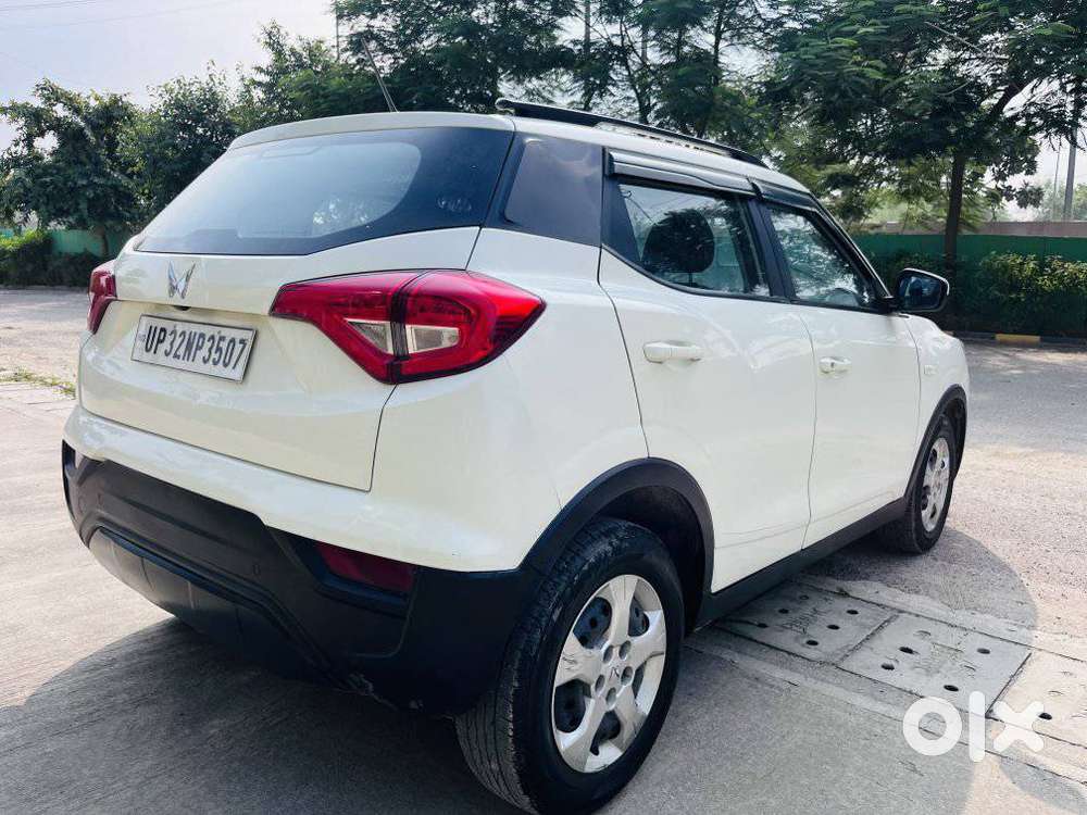Mahindra Xuv300 W6, 2023, Petrol