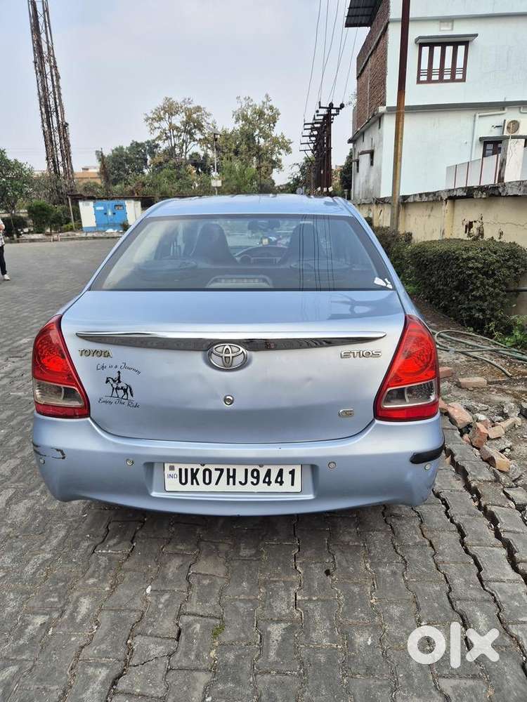 Toyota Etios 2011 Petrol Well Maintained