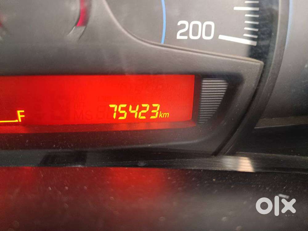 Maruti Suzuki Baleno 1.3 Sigma, 2016, Petrol