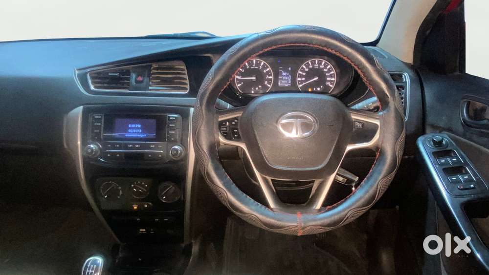 Tata Bolt Revotron Xms, 2015, Petrol