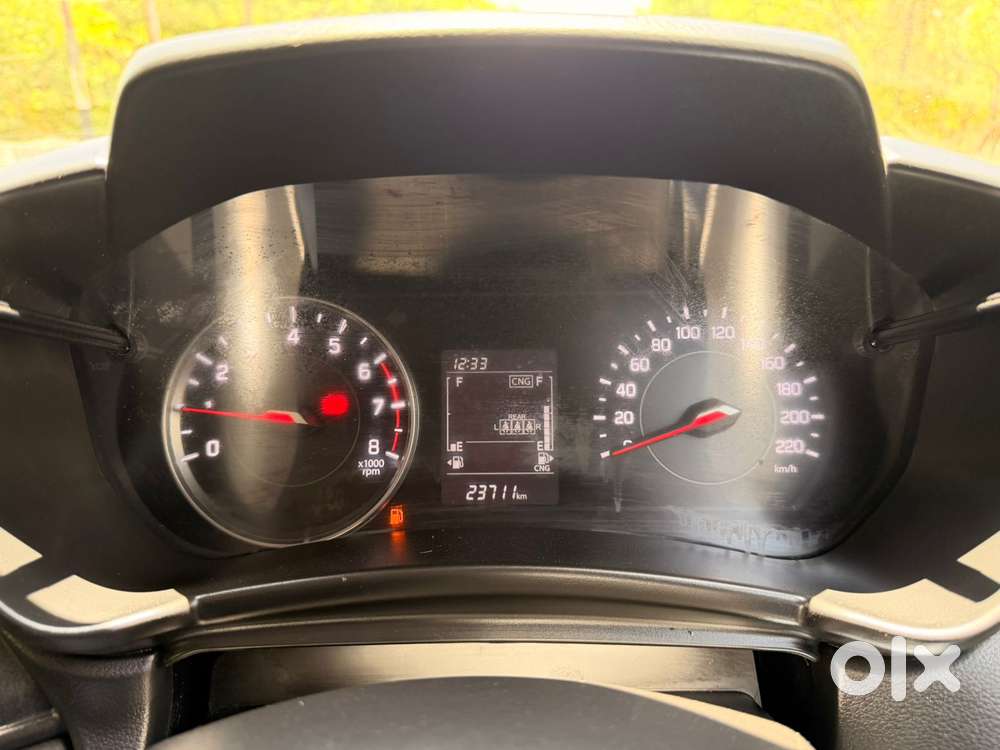 Maruti Suzuki Swift Vxi Cng, 2025, Cng & Hybrids