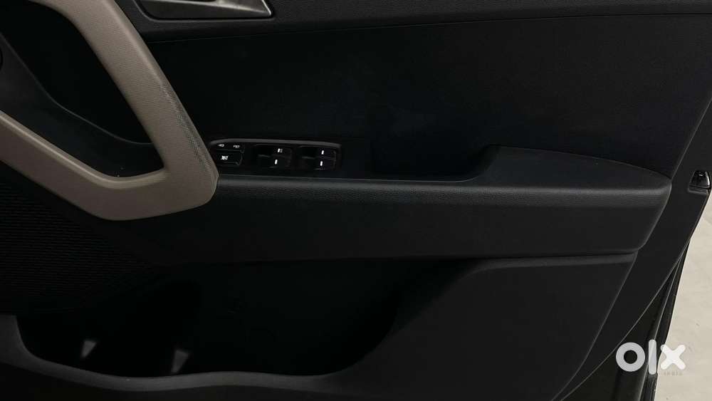 Hyundai Creta 1.6 Sx Plus Petrol At, 2016, Petrol
