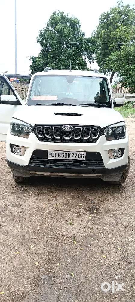 Mahindra Scorpio 2019 Variant S11