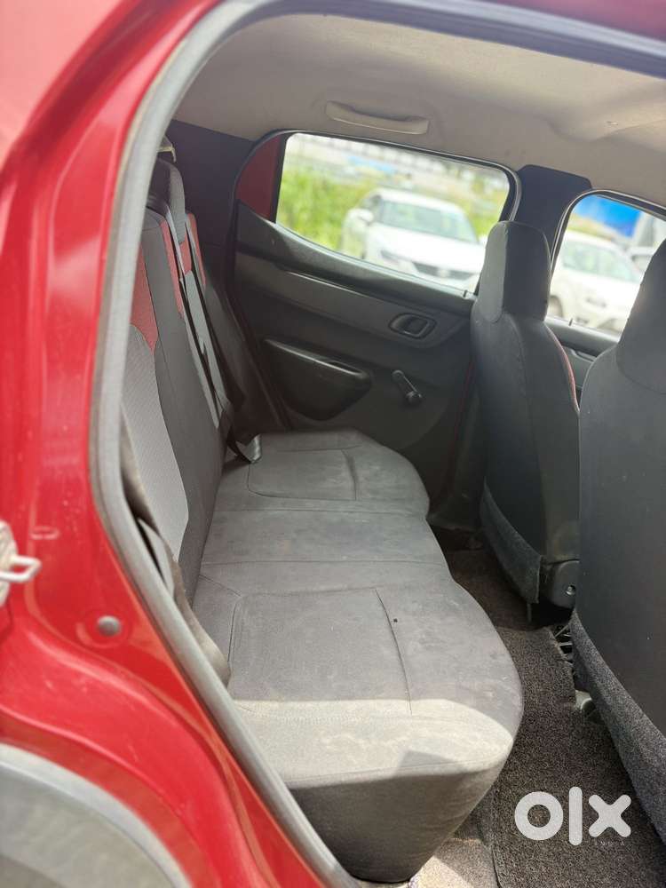 Renault Kwid 1.0 Rxt Amt Opt, 2017, Petrol