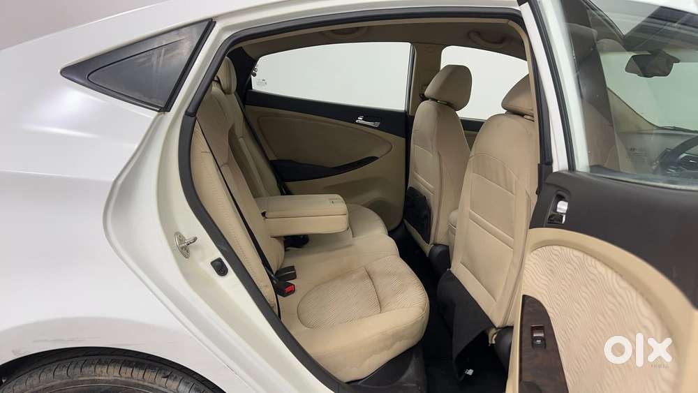 Hyundai Verna 1.6 Vtvt Sx, 2013, Petrol