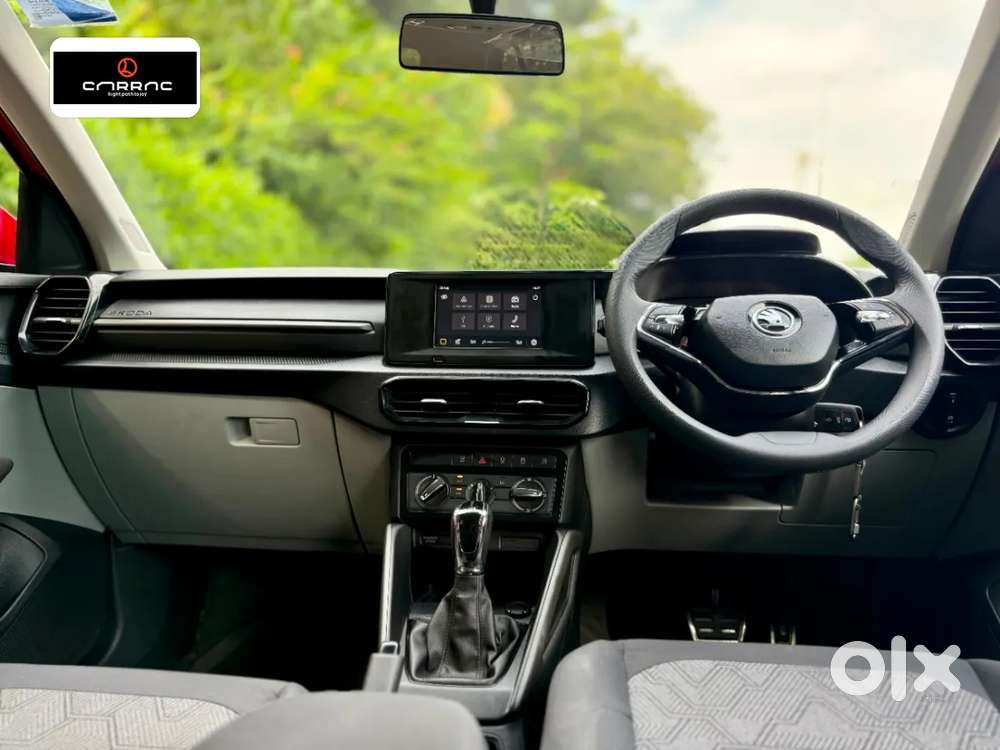 Skoda Kylaq Signature At, 2025, Petrol