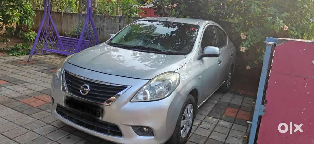 Nissan Sunny 2013