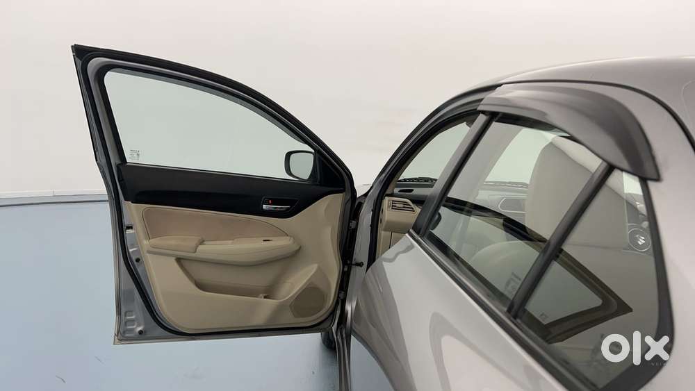 Maruti Suzuki Dzire 1.2 Vxi, 2022, Petrol