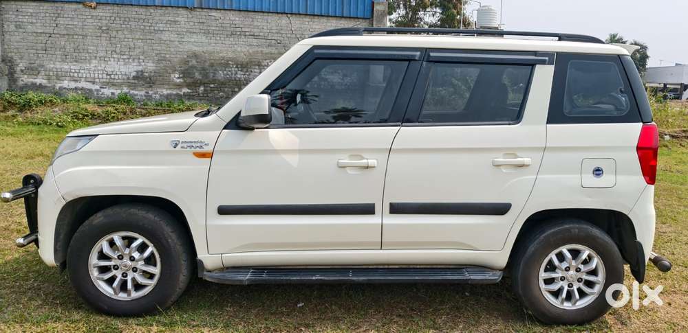 Mahindra Tuv 300 T8, 2016, Diesel