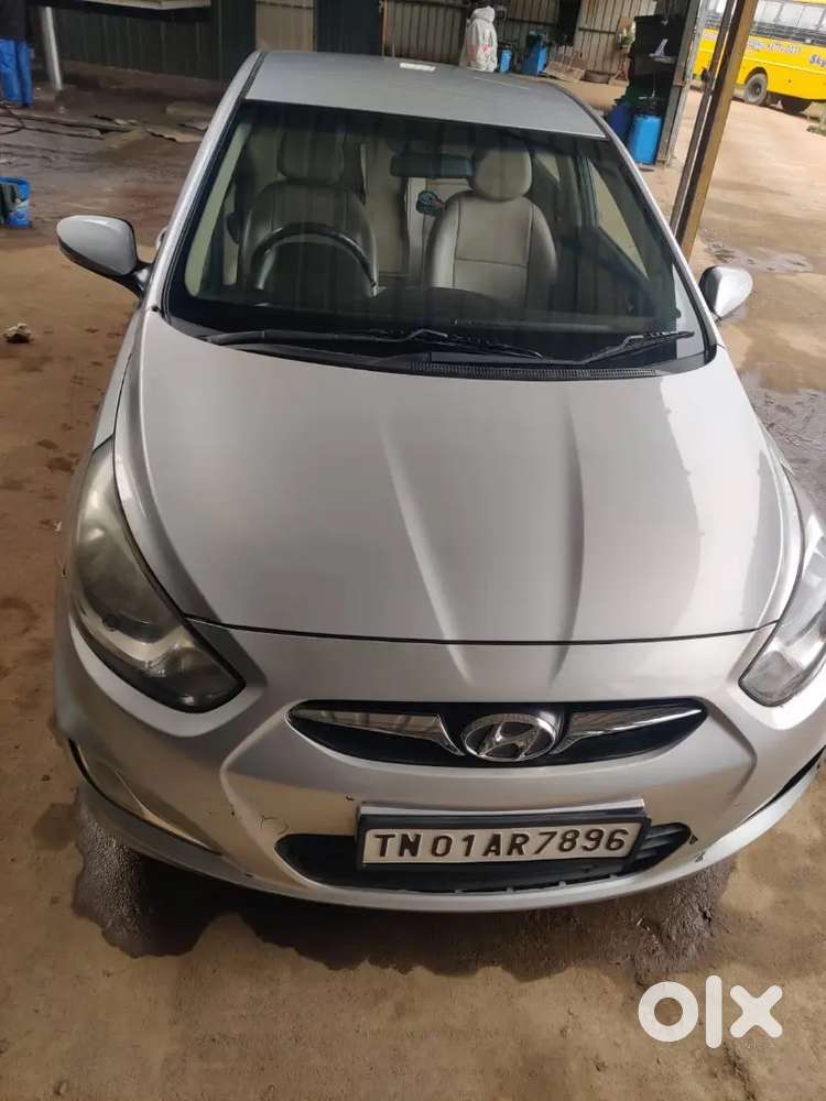 Hyundai Verna Sx Petrol 2012