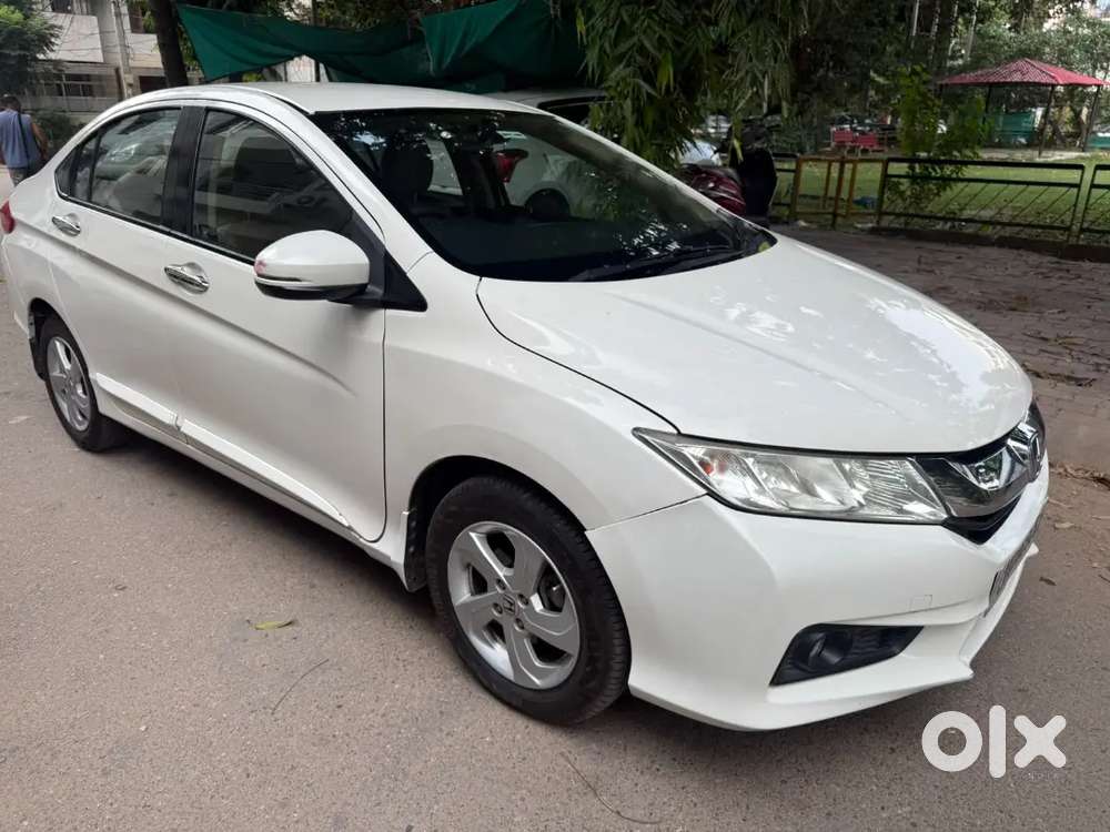 Honda City 1.5 V Petrol 2015