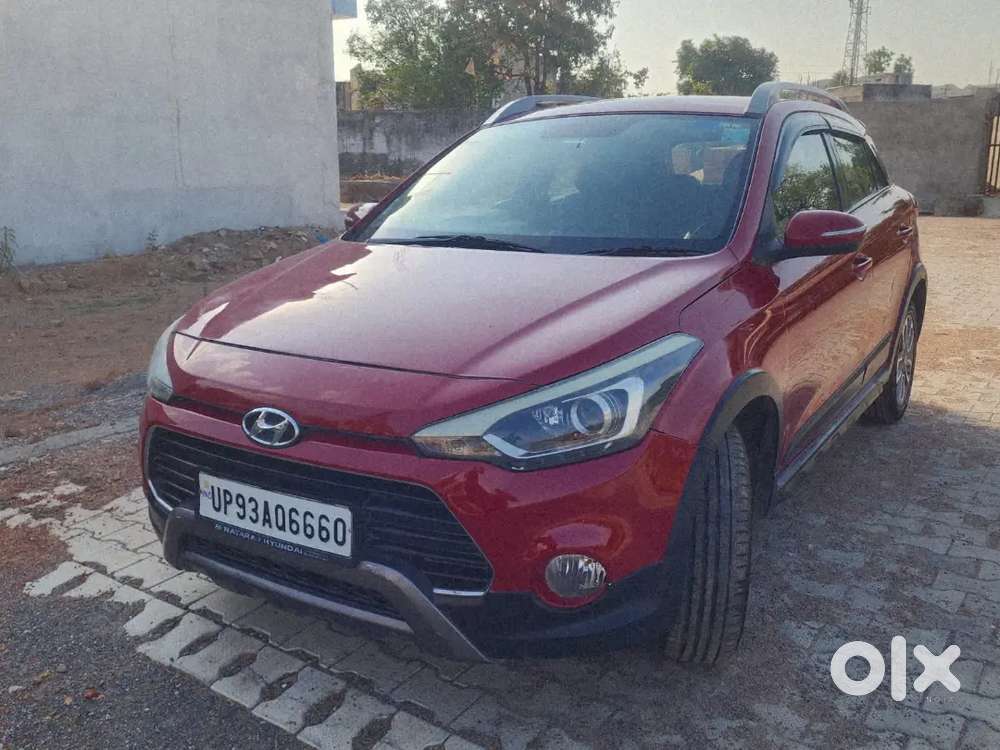 Hyundai I20 Active Top Model 2015 Petrol Well Maintained