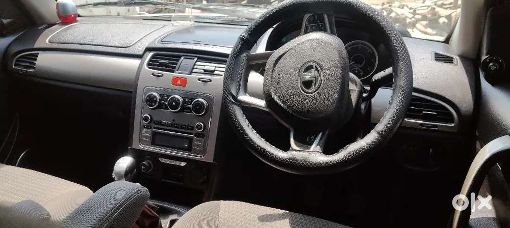 Tata Safari Strome