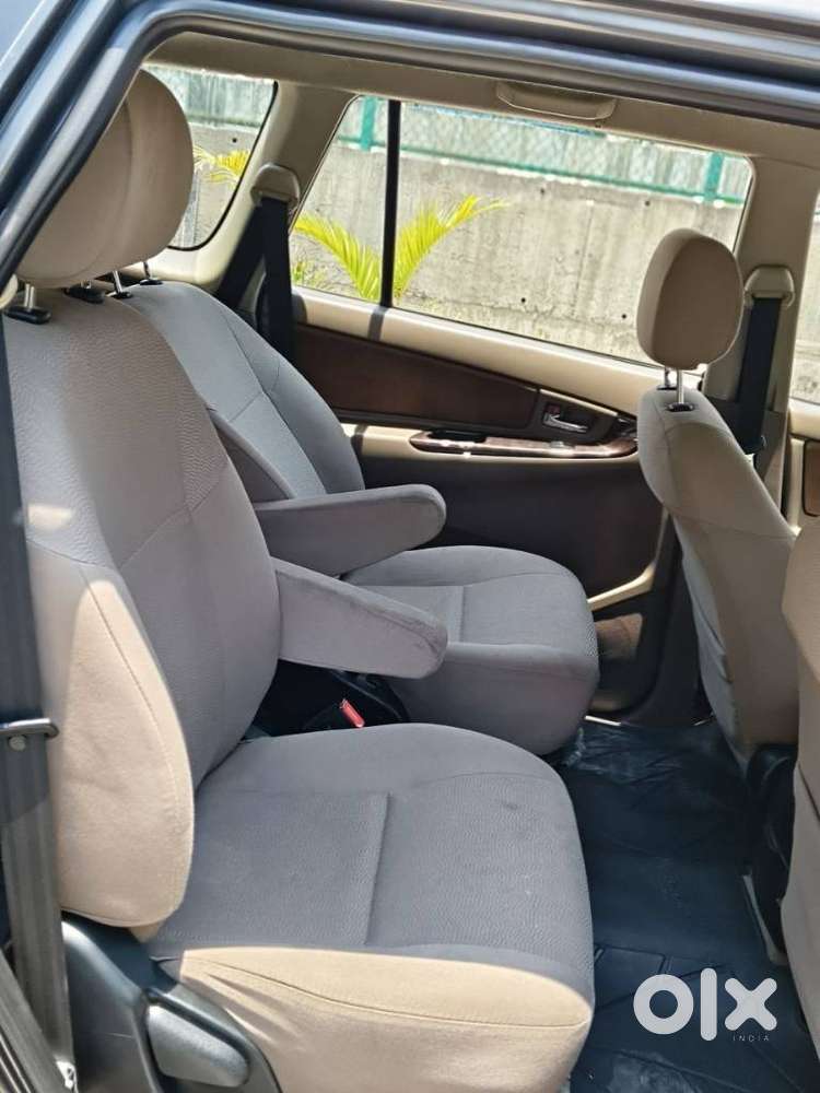 Toyota Innova, 2015, Diesel