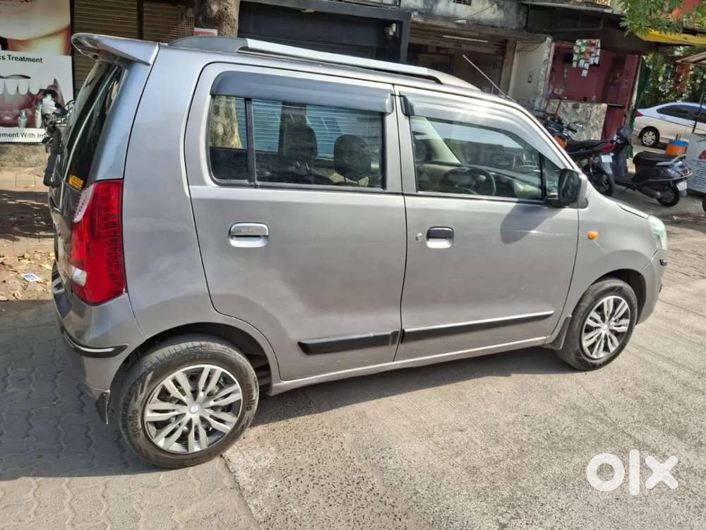 Maruti Suzuki Wagon R Vxi 1.0, 2018, Petrol