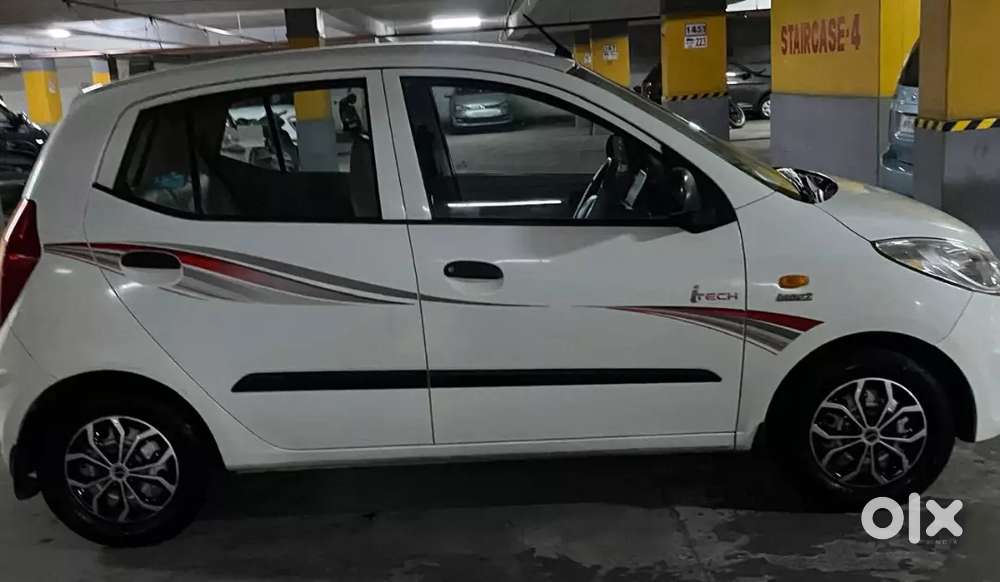 Excellent Hyundai. I 10, Era 2013 Model Only 16000 Kms., Run 1st Owner