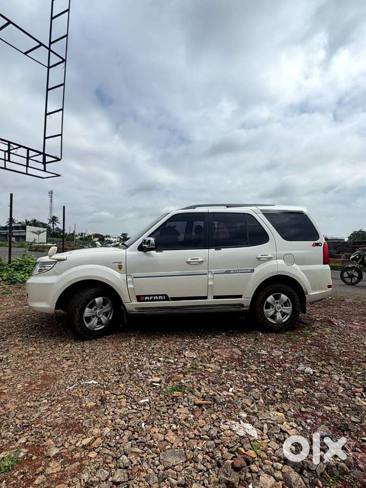 Tata Safari Storme 2017 Year