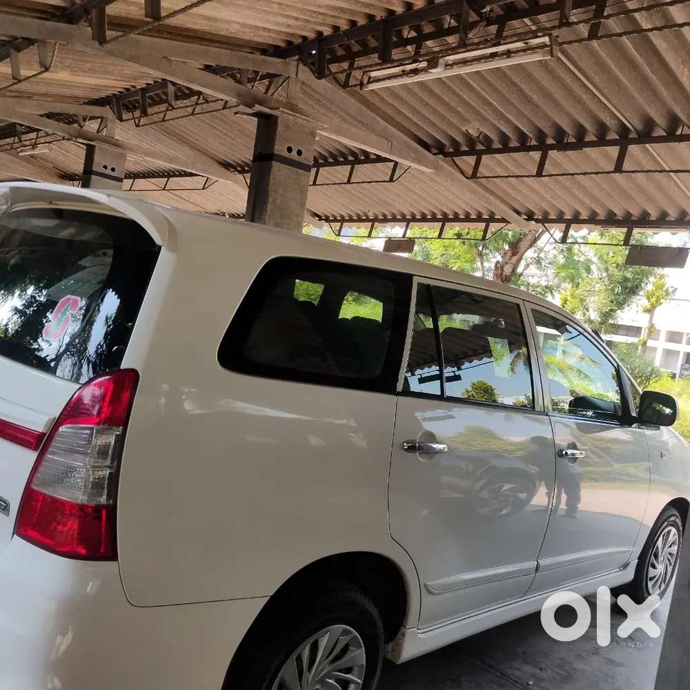 Toyota Innova Diesel 7 Str 2013 Model