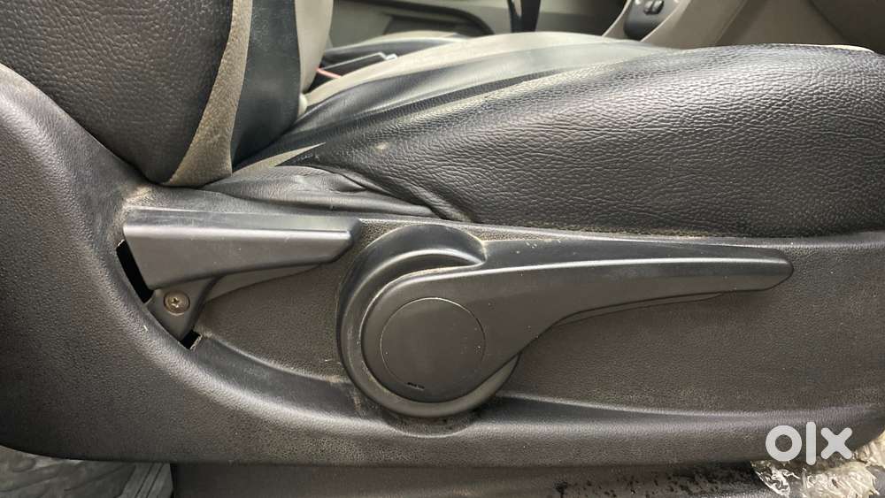 Tata Tiago 1.2 Revotron Xza, 2018, Petrol