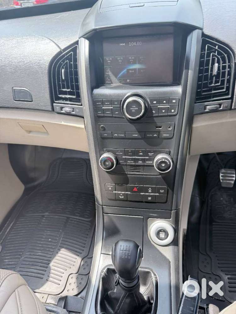 Mahindra Xuv500 2.2 W10, 2016, Diesel