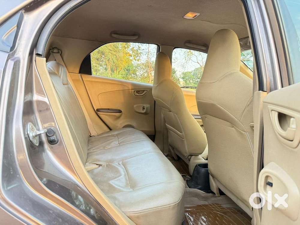 Honda Brio 2013 Petrol Well Maintained