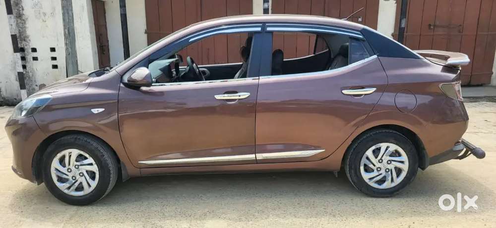 Hyundai Aura 2021 Cng & Hybrids Well Maintained