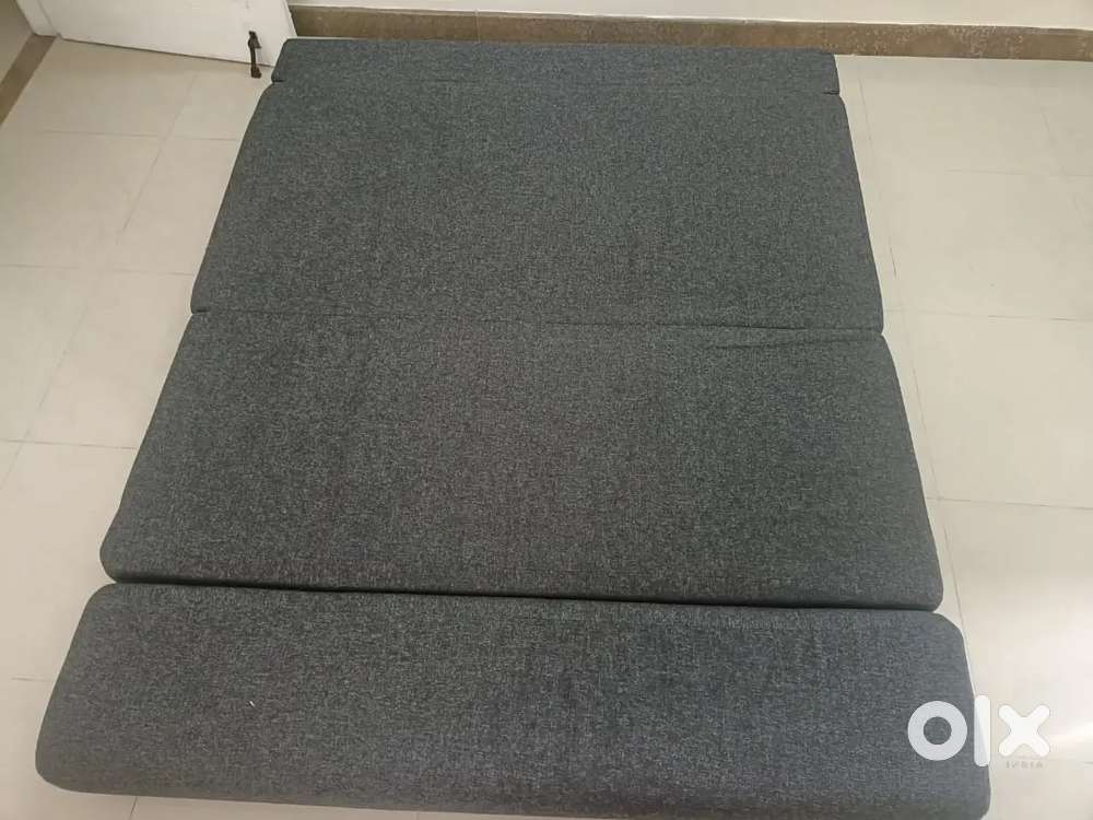 Uberlyfe 3-Seater Sofa Cum Bed &ndash; Dark Grey 5'x6'