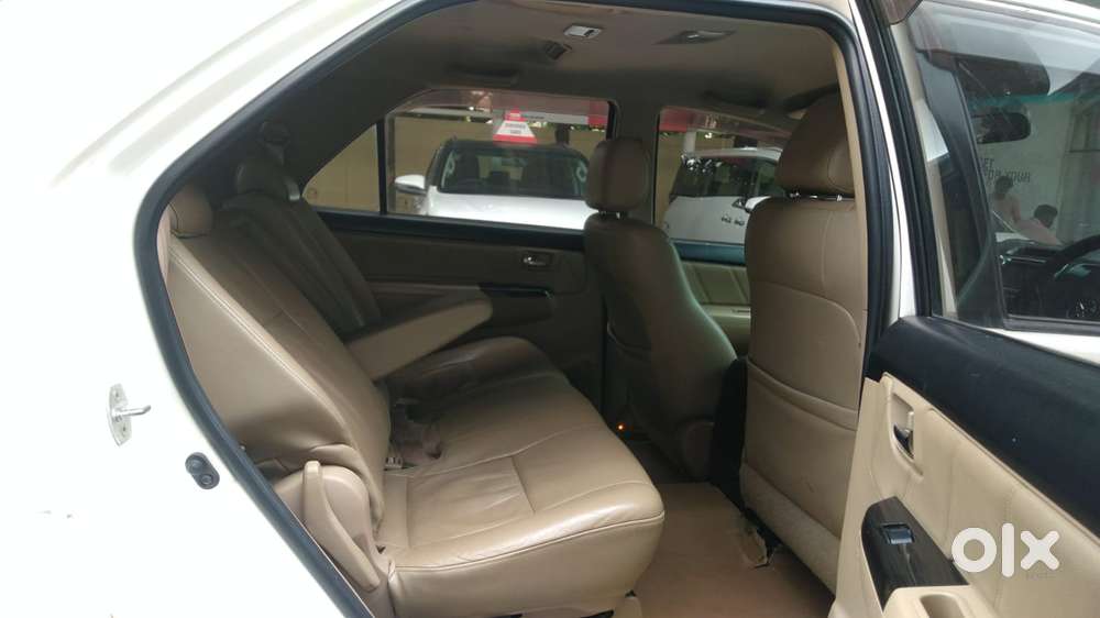 Toyota Fortuner 3.0 4x2 Automatic, 2015, Diesel