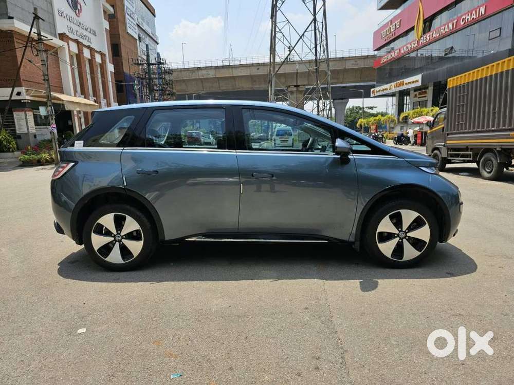 Mg Windsor Ev Essence, 2024, Electric