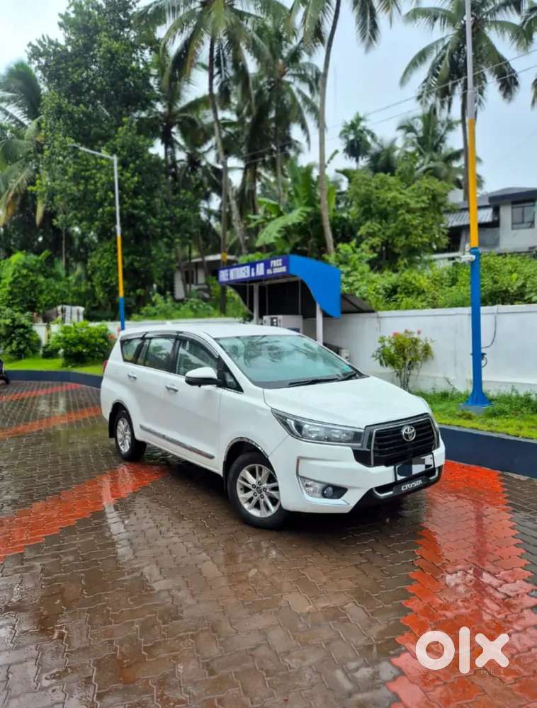 Toyota Innova Crysta 2017 Diesel Manual