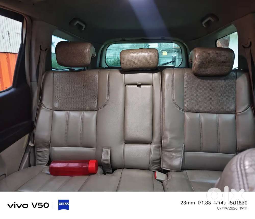 Mahindra Xuv500 2.2 W10 2017