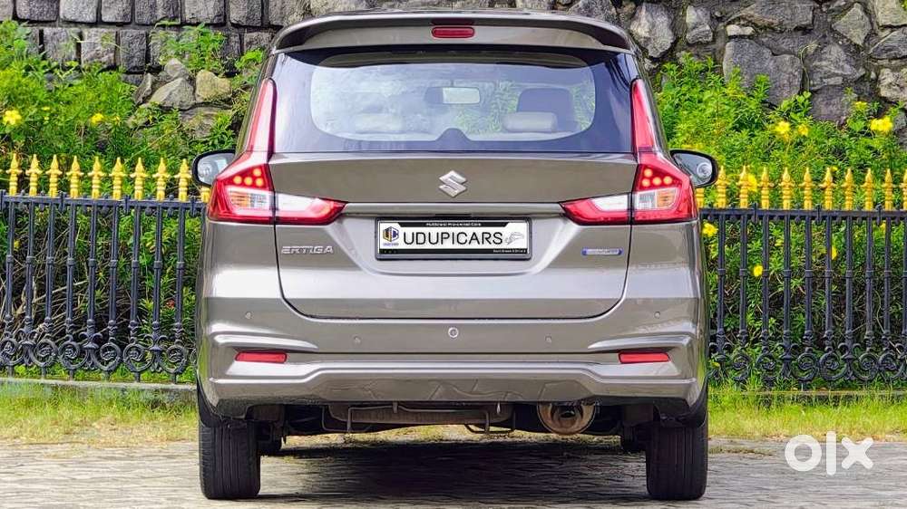 Maruti Suzuki Ertiga 1.5 Vxi, 2021, Petrol