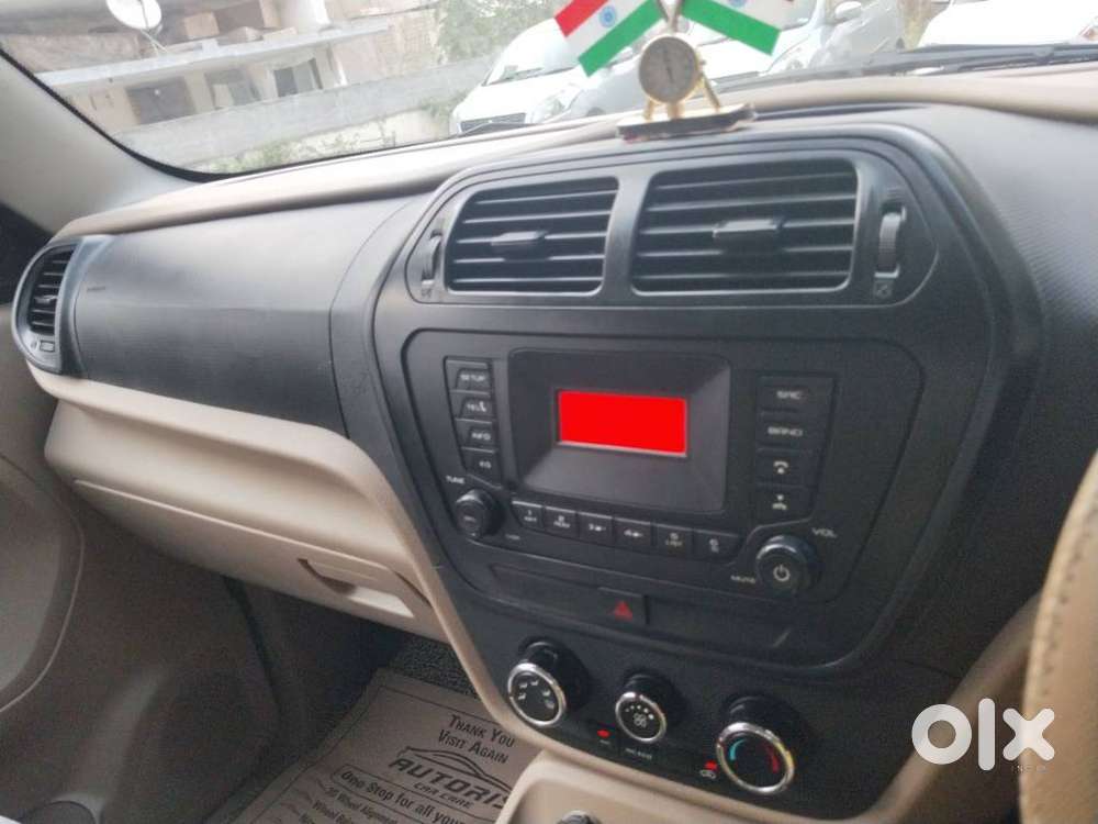 Mahindra Tuv 300 T6 Plus, 2018, Diesel