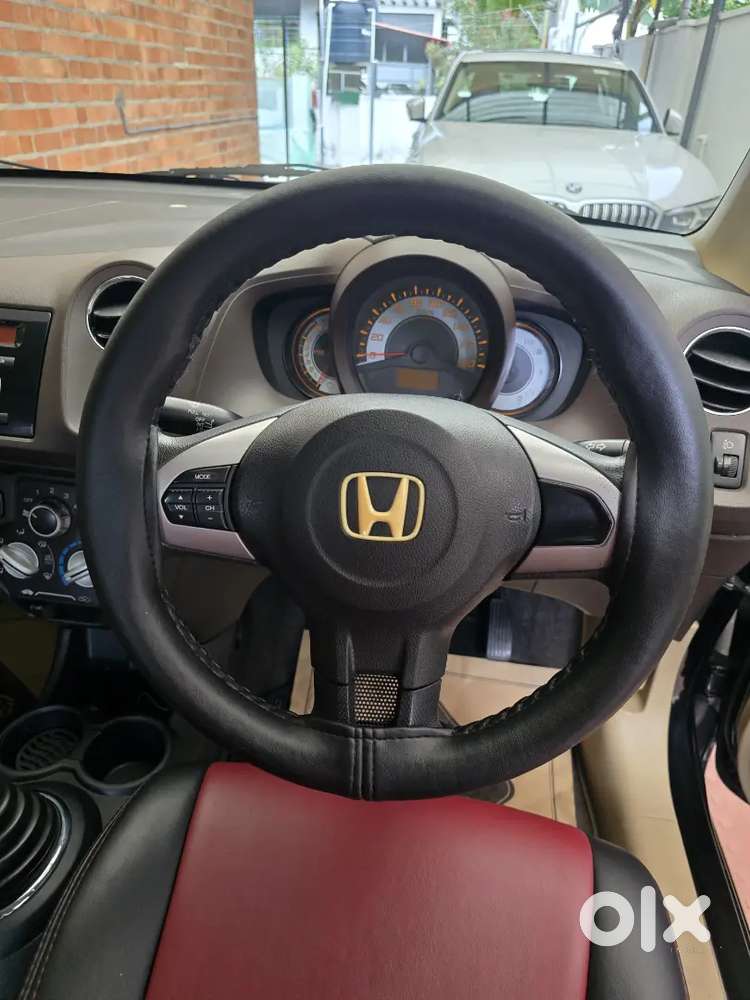 Honda Brio 2013 Petrol Well Maintained 9️⃣7️⃣4️⃣6️⃣7️⃣7️⃣9️⃣8️⃣7️⃣7️⃣