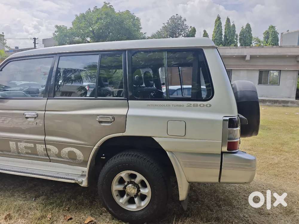 Mitsubishi Pajero Sfx  2014