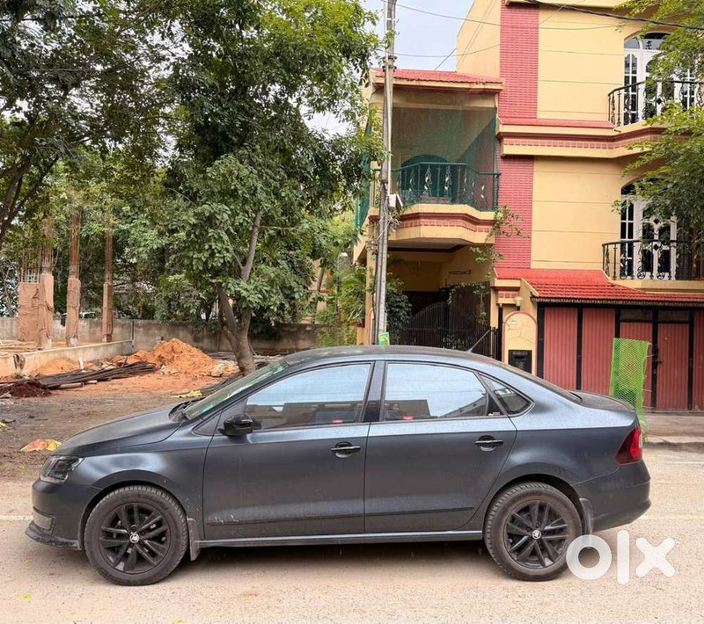 Skoda Rapid 1.0 Tsi Automatic, 2022, Petrol