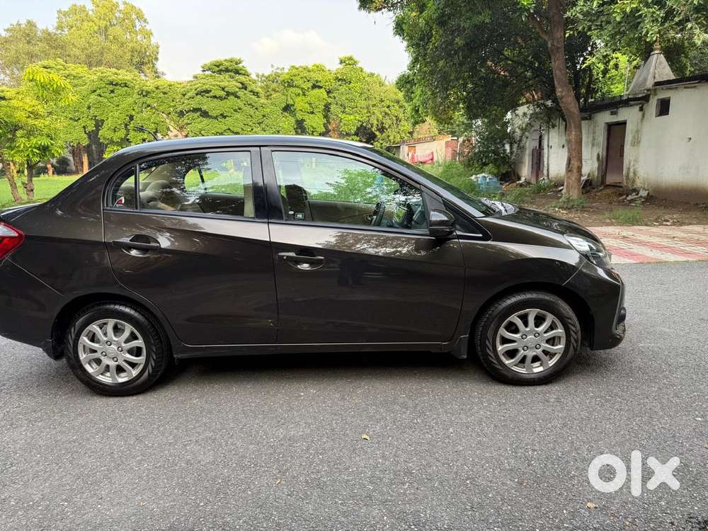Honda Amaze Vx At I-vtech, 2016, Petrol