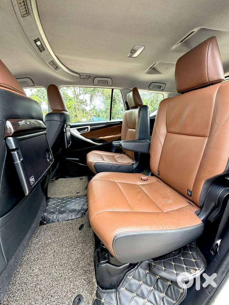 Toyota Innova Crysta 2.8 Zx At, 2017, Diesel
