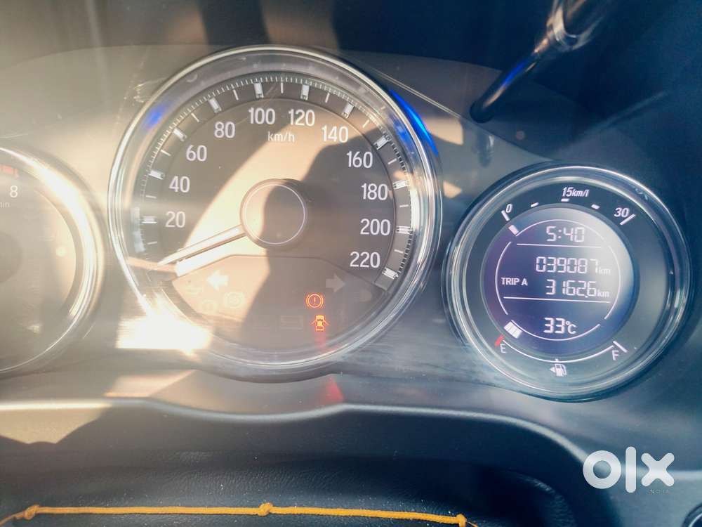 Honda City V Mt Exclusive, 2022, Petrol