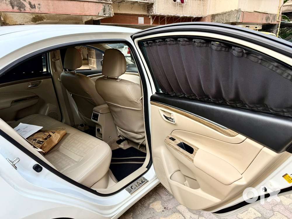 Maruti Suzuki Ciaz 1.5 Smart Hybrid