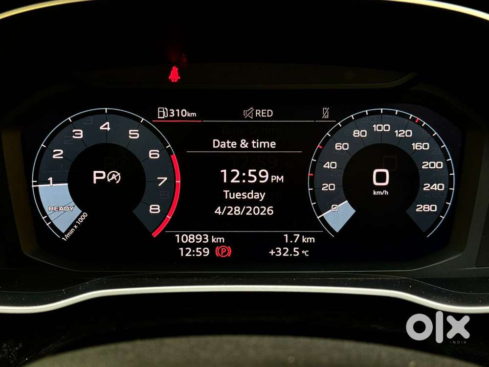 Audi Q3 40 Tfsi Premium Plus, 2024, Petrol
