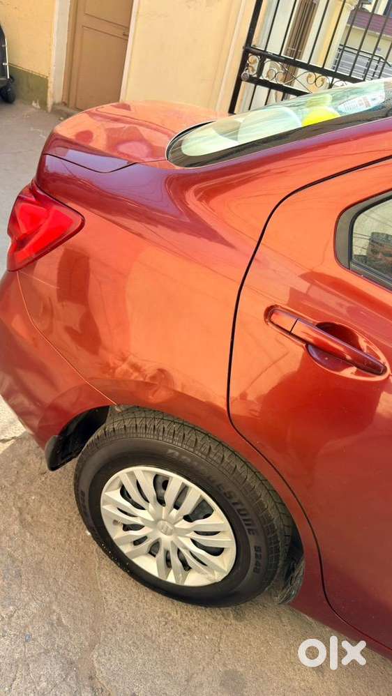 Maruti Suzuki Swift Dzire 2018 Petrol 85000 Km Driven