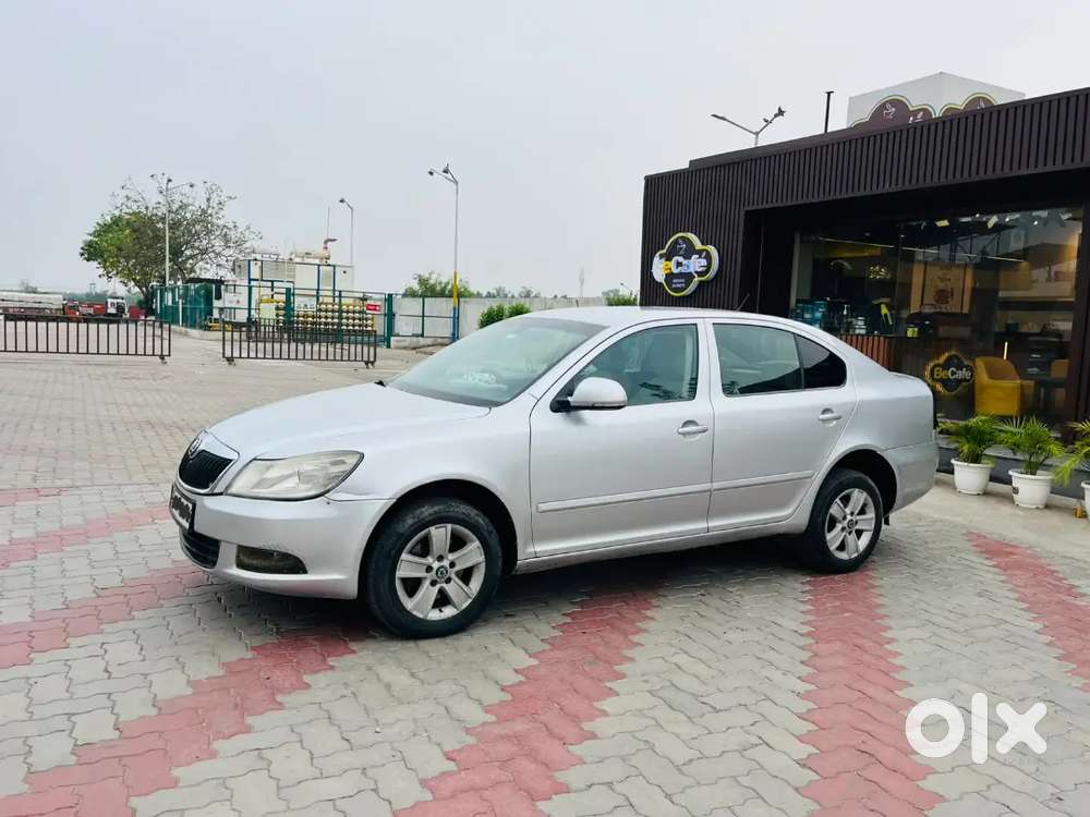 Skoda Laura Elegance 2010 Passing 2030