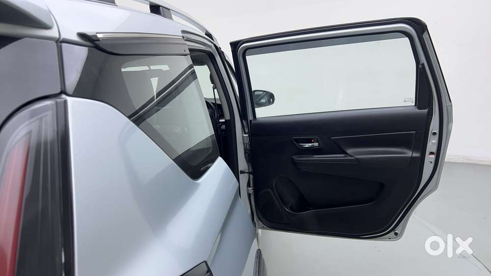 Maruti Suzuki Xl6 1.5 Zeta Mt, 2024, Petrol