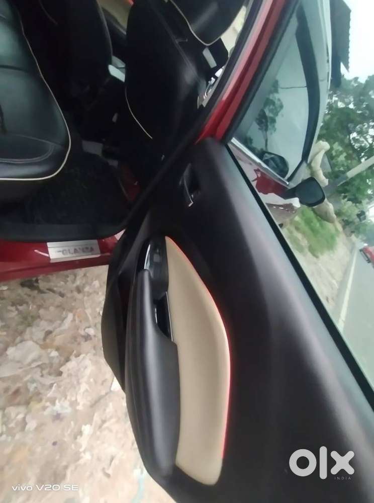 Toyota Glanza 1.2 V, 2022, Petrol
