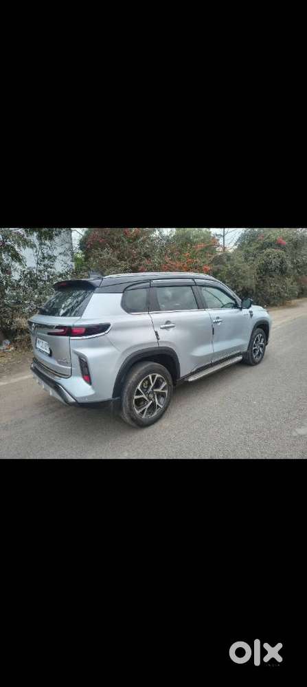 Toyota Urban Cruiser Hyryder 1.5 V Hybrid, 2024, Petrol