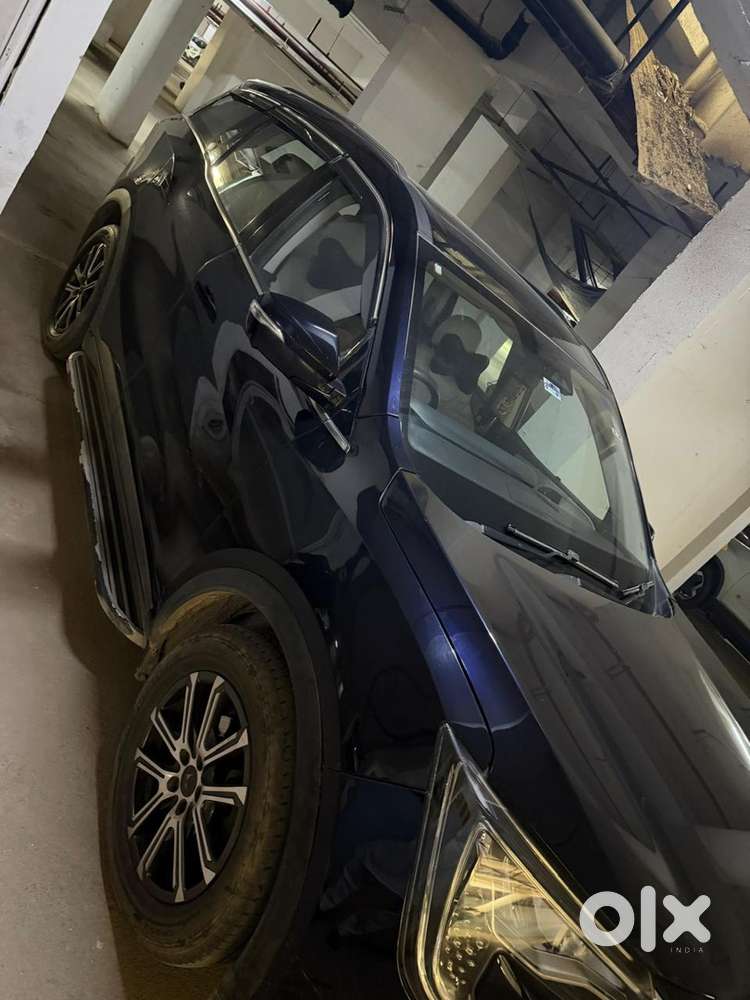 Mahindra Xuv700 Petrol 2023