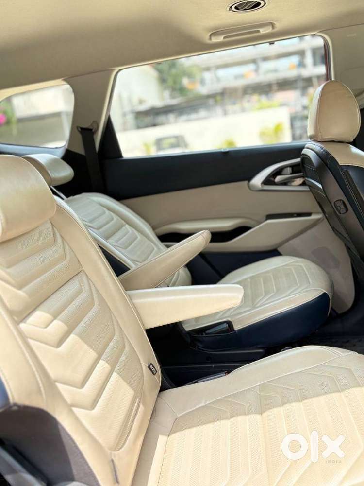 Kia Carens 1.4 Luxury Plus Dct 7 Str, 2022, Petrol