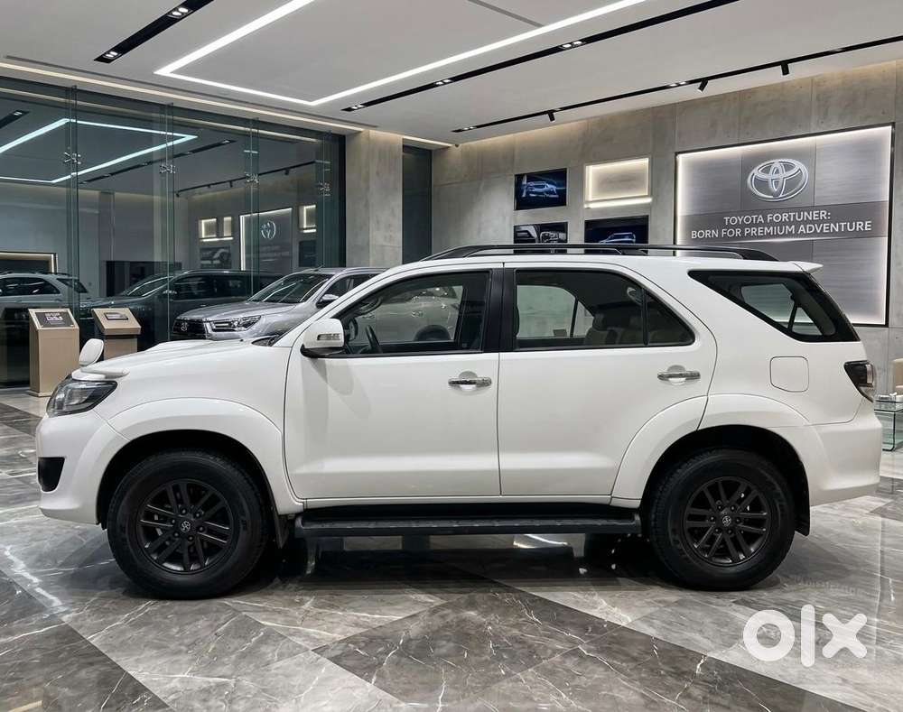 Toyota Fortuner 2011-2016 4x4 Mt, 2015, Diesel